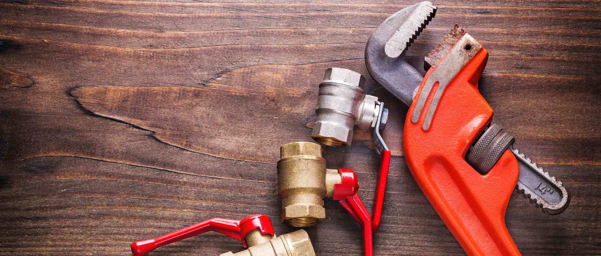 Plumbers N17